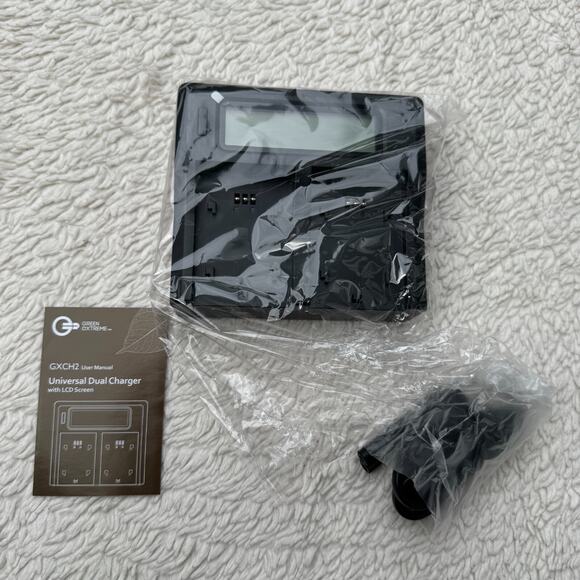 Green Extreme Universal Dual Smart Charger with LCD GXCH2 NEW Camera Battery - Picture 2 of 5